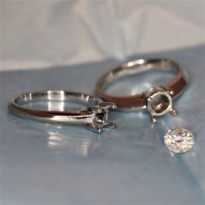 Custom diamond engagement ring